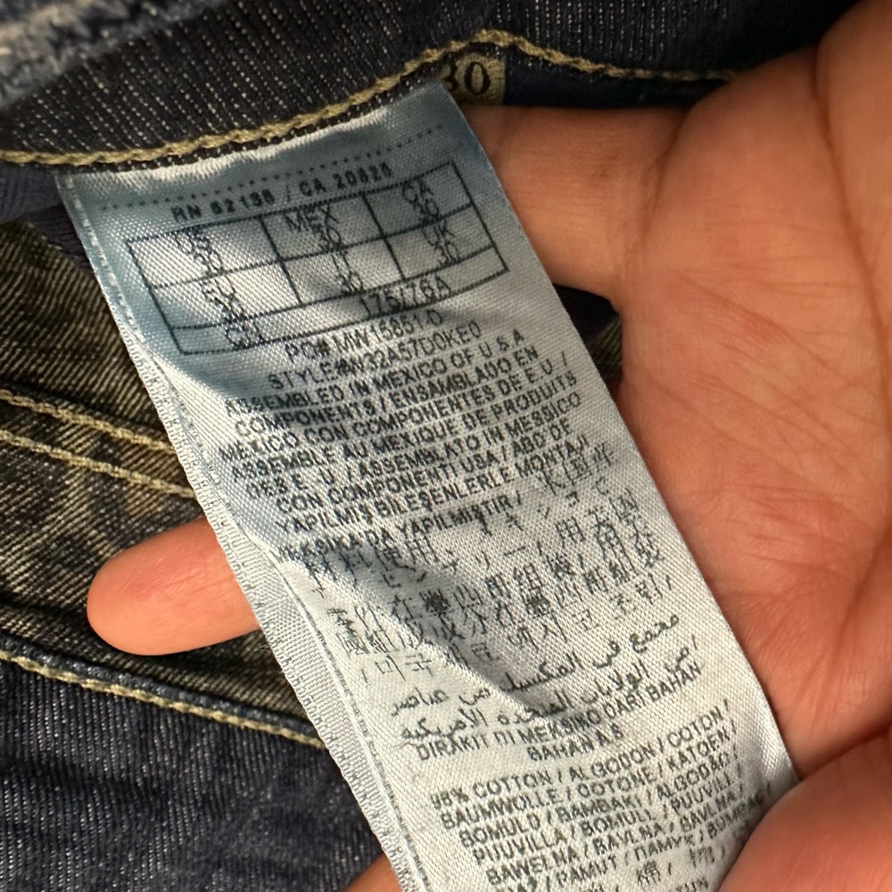 Guess Rip Jeans (size 30) - Picture 9 of 13
